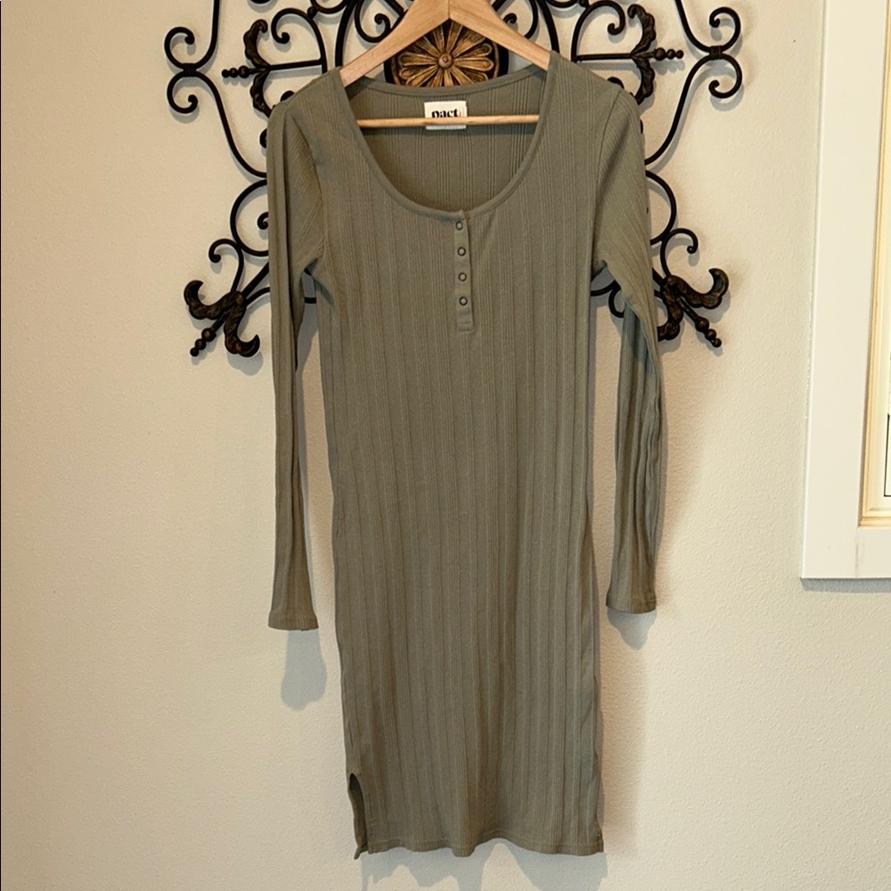 PACT MIDI RIBBED LONG SLEEVE FITTED HENLEY DRESS GREEN SIZE SMALL